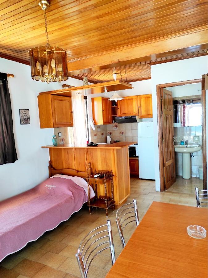 Apartamento Limanaki Kími Exterior foto
