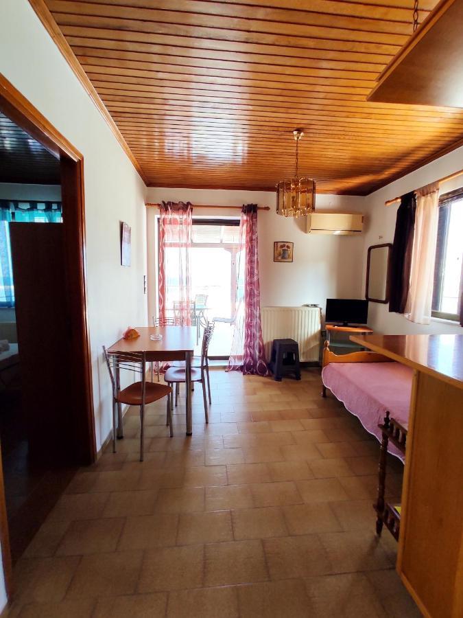 Apartamento Limanaki Kími Exterior foto