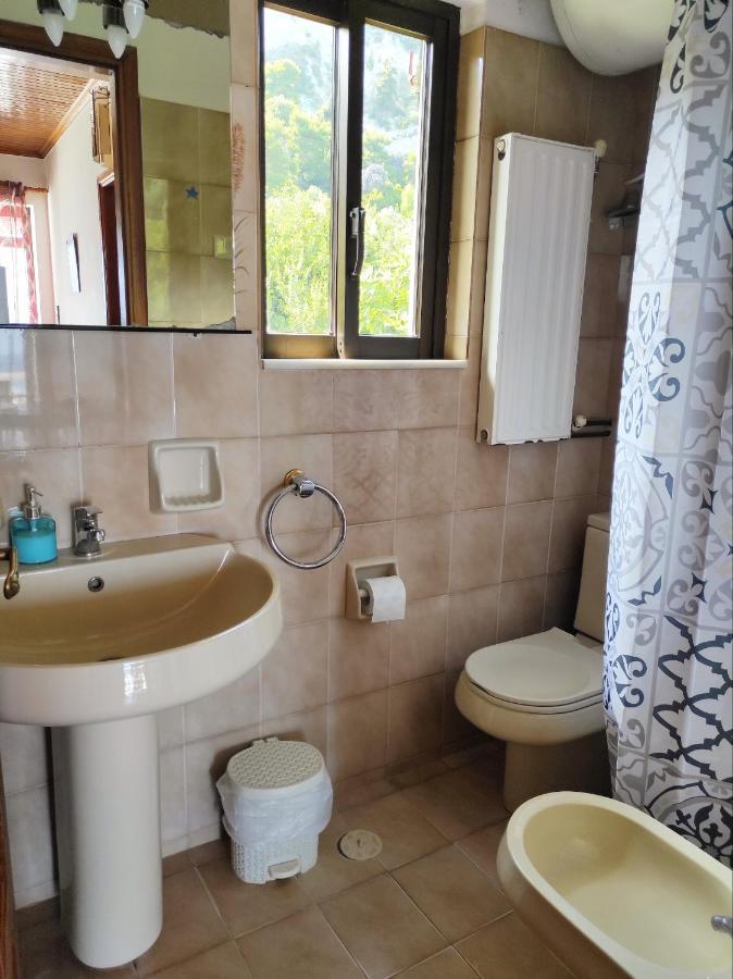 Apartamento Limanaki Kími Exterior foto